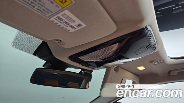 BMW 5-Series 2020 — photo 27