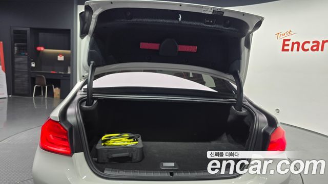 BMW 5-Series 2020 — photo 29