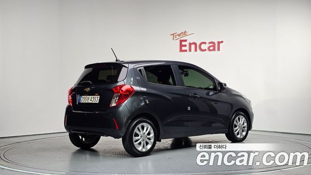 Chevrolet Korea Spark 2022 — photo 2