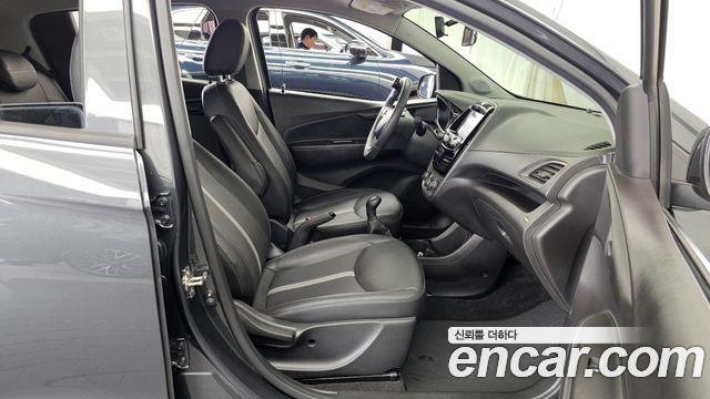 Chevrolet Korea Spark 2022 — photo 11