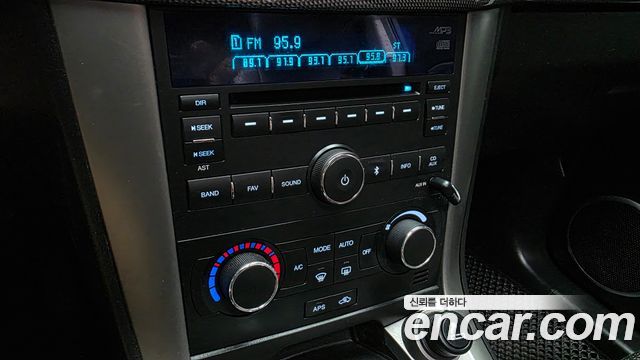 Chevrolet Korea Captiva 2012 — photo 25