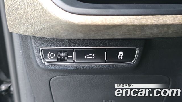 Kia K8 2023 — photo 19