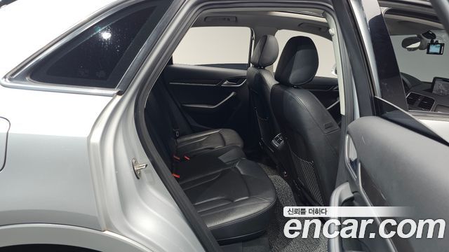 Audi Q3 2013 — photo 18