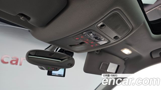 Audi Q3 2013 — photo 23