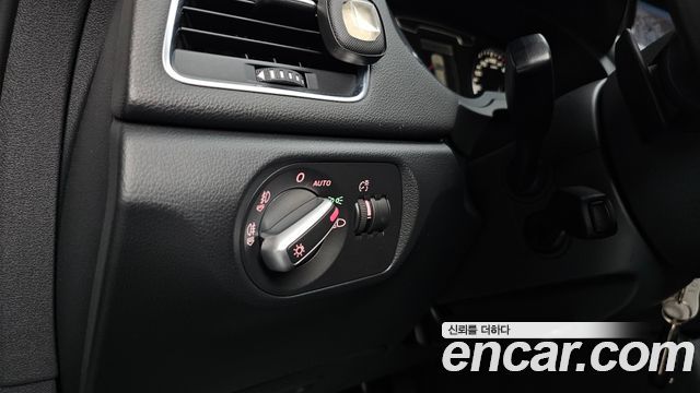 Audi Q3 2013 — photo 24