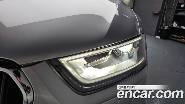 Audi Q3 2013 — photo 8