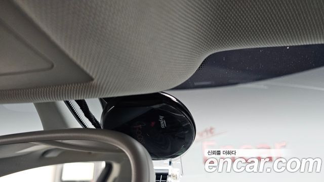 Audi Q3 2013 — photo 34