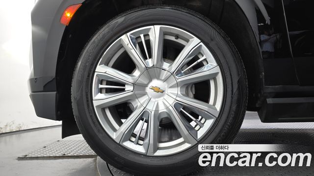 Chevrolet Korea Tahoe 2022 — photo 5