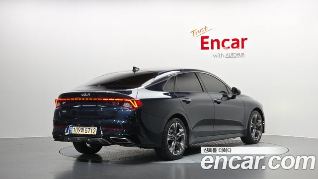 Kia K5 2023 — photo 2