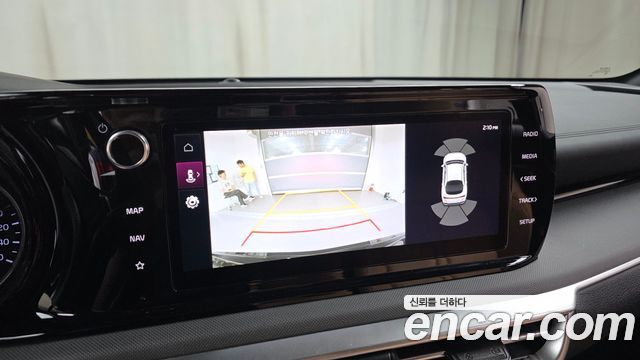 Kia K5 2023 — photo 21