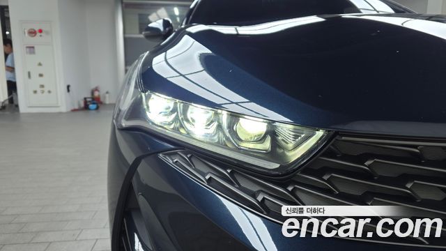 Kia K5 2023 — photo 8