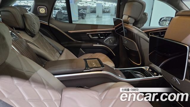 Mercedes-Benz EQS 2026 — photo 20