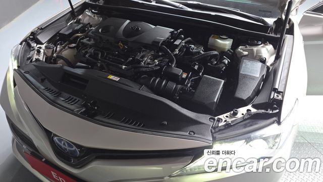 Toyota Camry 2018 — photo 6