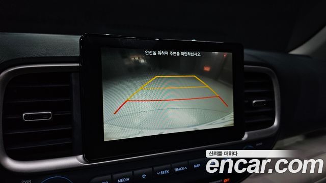 Hyundai Venue 2020 — photo 14