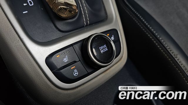 Hyundai Venue 2020 — photo 17