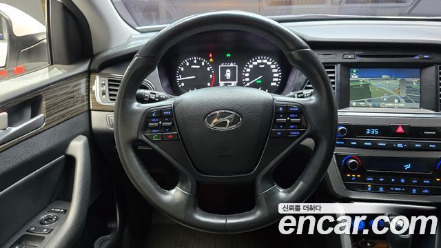 Hyundai Sonata 2015 — photo 19