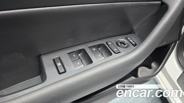 Hyundai Sonata 2015 — photo 24