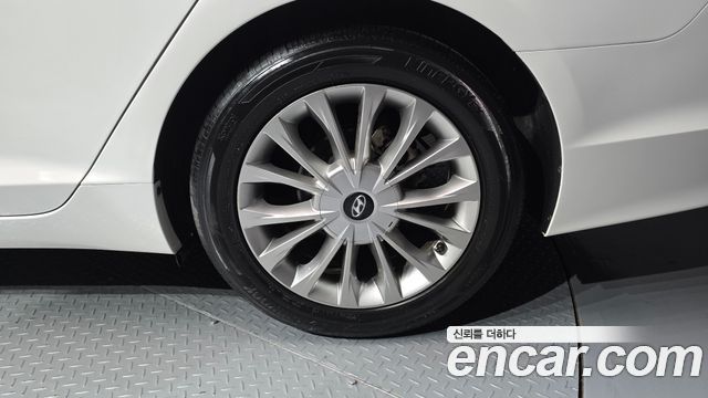 Hyundai Sonata 2015 — photo 7
