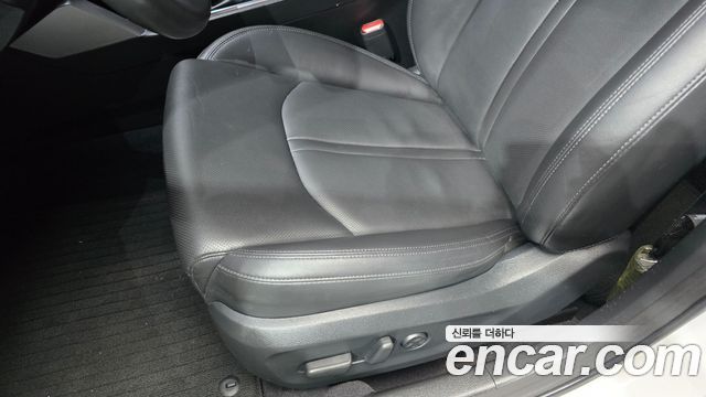 Hyundai Sonata 2015 — photo 32