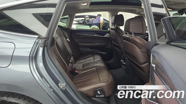 BMW Gran Turismo 2020 — photo 12