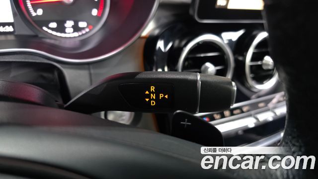 Mercedes-Benz C-Class 2017 — photo 9