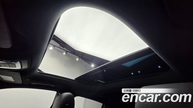 Mercedes-Benz GLA-Class 2020 — photo 17