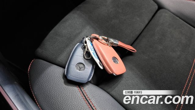 Mercedes-Benz GLA-Class 2020 — photo 18