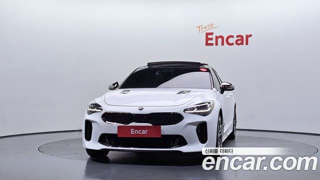 Kia Stinger 2018 — photo 3