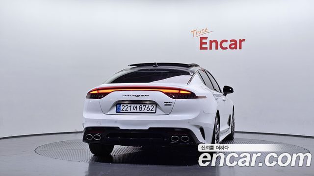 Kia Stinger 2018 — photo 4