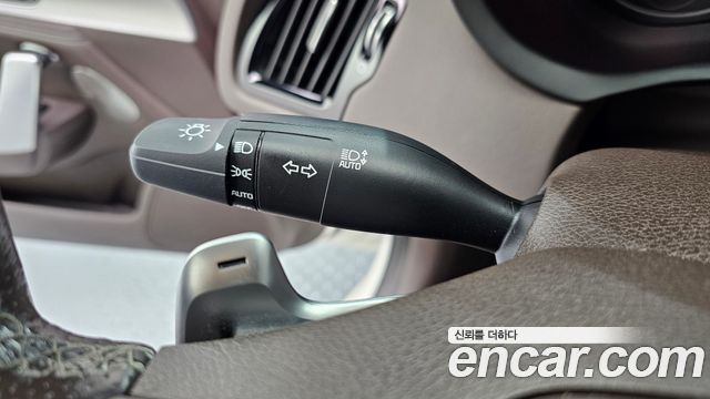 Kia Stinger 2018 — photo 25