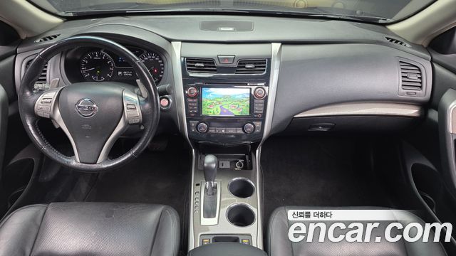 Nissan Altima 2013 — photo 7