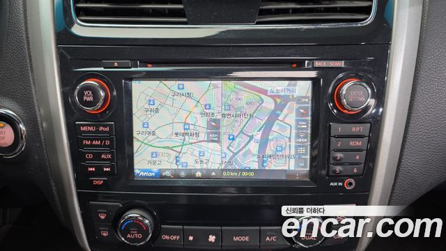 Nissan Altima 2013 — photo 14