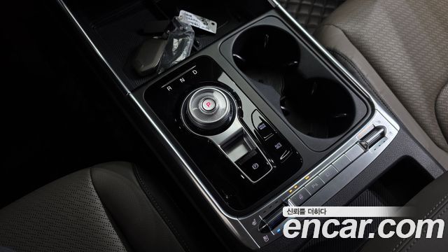 Kia Canival 2024 — photo 12