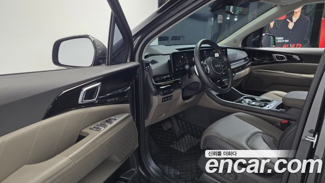 Kia Canival 2024 — photo 13