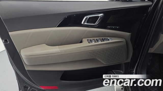 Kia Canival 2024 — photo 14