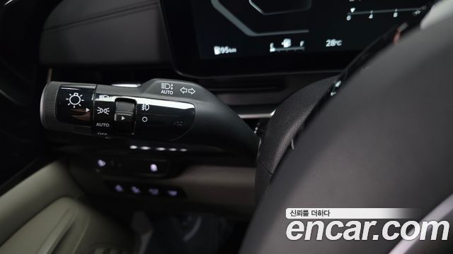 Kia Canival 2024 — photo 30