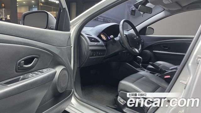 Renault Korea SM3 2017 — photo 13