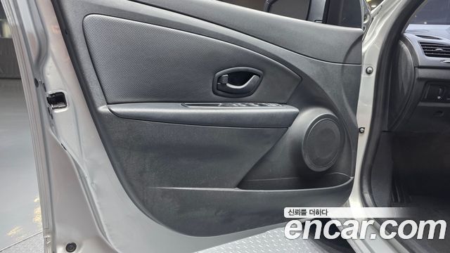 Renault Korea SM3 2017 — photo 14