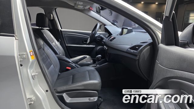 Renault Korea SM3 2017 — photo 16