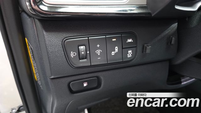 Kia Niro 2017 — photo 22
