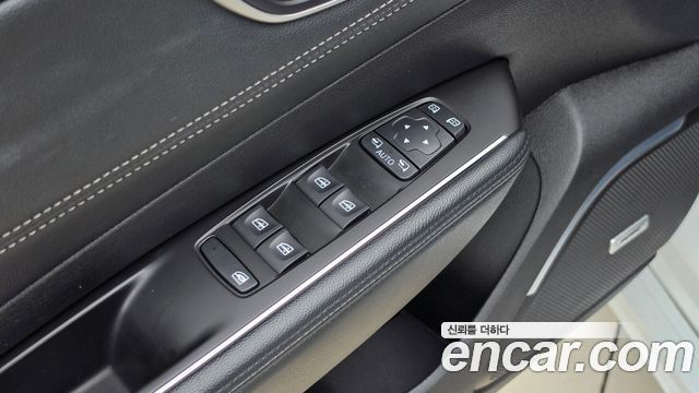 Renault Korea SM6 2017 — photo 17