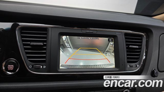 Kia Canival 2020 — photo 15