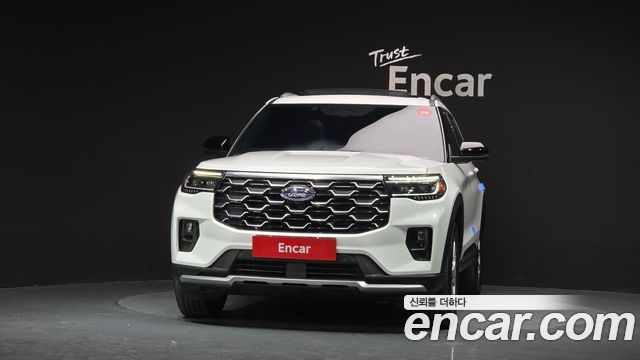 Ford Explorer 2025 — photo 3