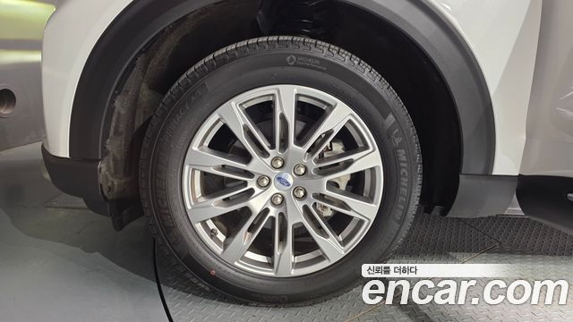 Ford Explorer 2025 — photo 5