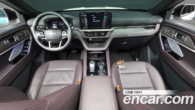Ford Explorer 2025 — photo 10