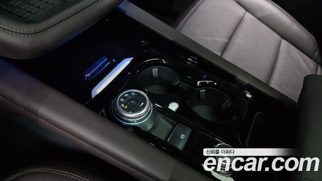Ford Explorer 2025 — photo 12