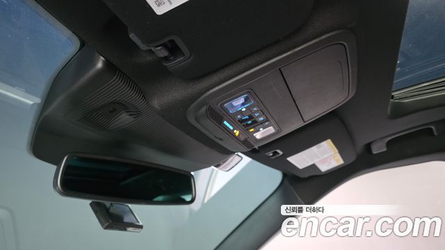 Ford Explorer 2025 — photo 26