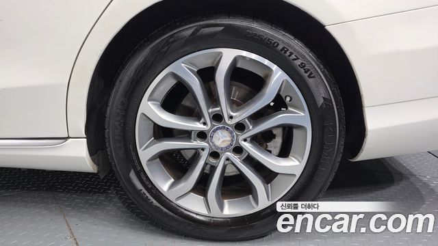 Mercedes-Benz C-Class 2016 — photo 5