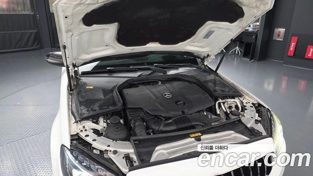 Mercedes-Benz C-Class 2016 — photo 6