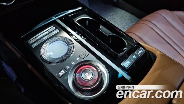 Genesis G80 2021 — photo 12